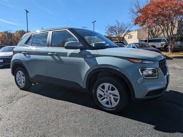 2026 Hyundai Venue SE