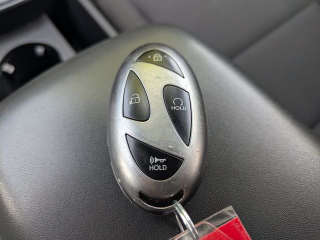 2025 Hyundai Kona SEL - Photo 26