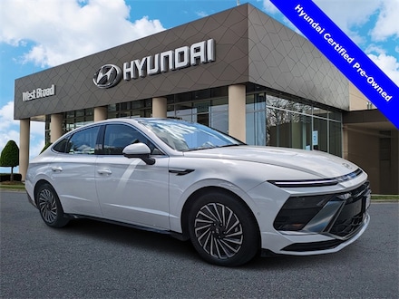 2025 Hyundai Sonata Hybrid Limited Sedan