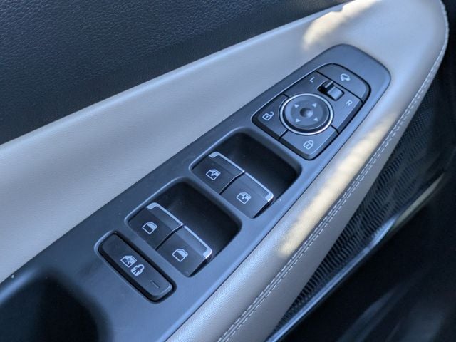 2023 Hyundai Santa Fe Limited - Photo 24