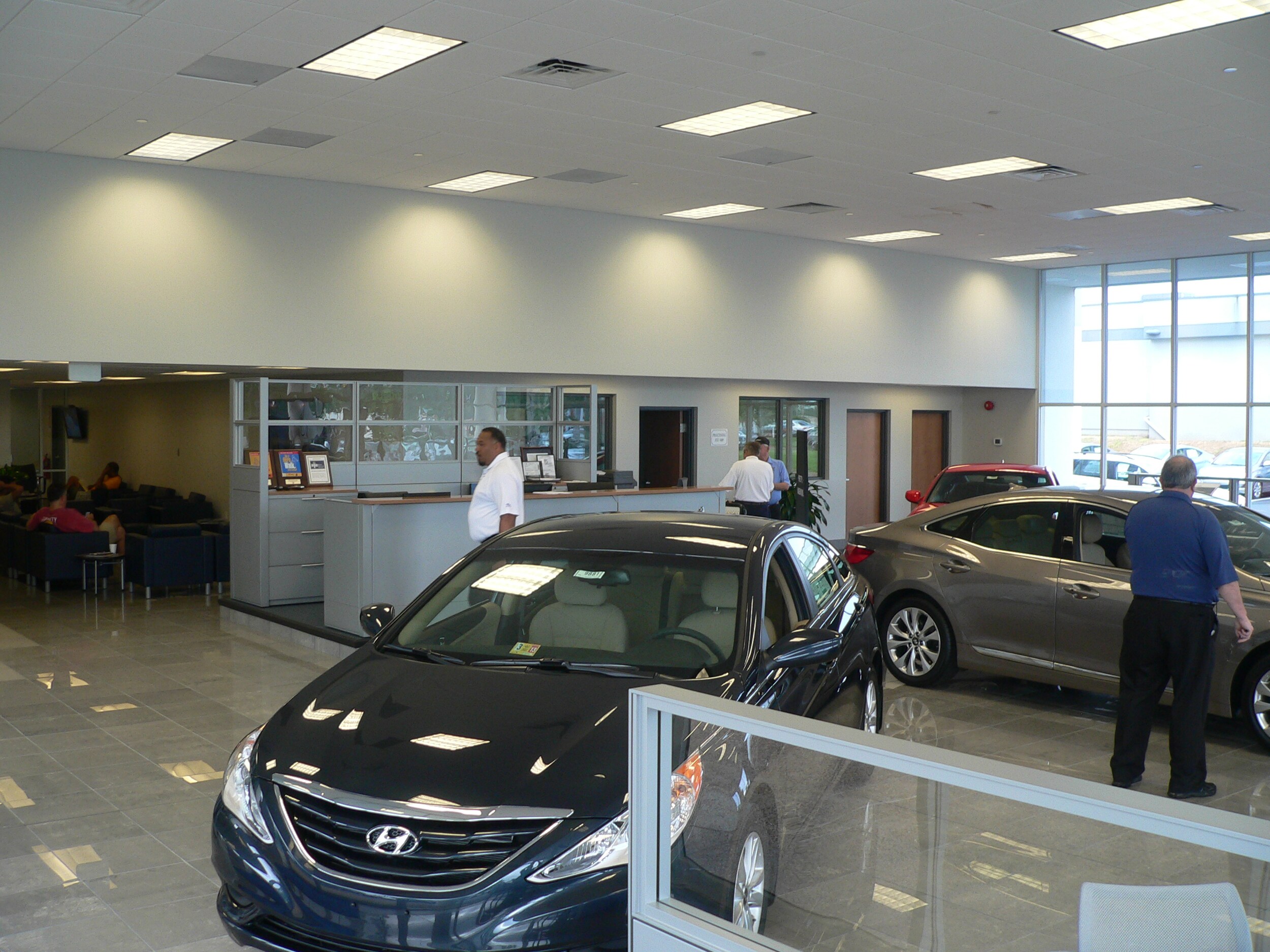 Showroom hyundai kz