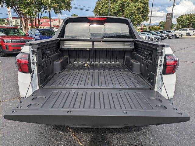 2025 Hyundai Santa Cruz Limited - Photo 13