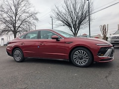 2026 Hyundai Sonata Hybrid SEL Sedan