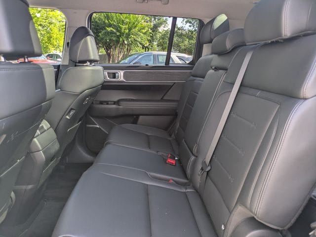 2026 Hyundai Santa Fe Limited - Photo 14