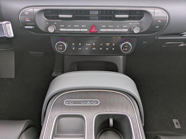 2026 Hyundai Palisade Limited - Photo 18