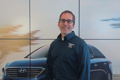 Staff member Andrew Getchell from d6578e798b64