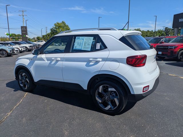 2026 Hyundai Venue SEL - Photo 6