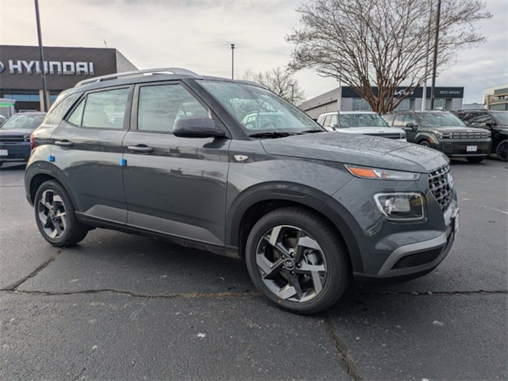 New 2026 Hyundai Venue SEL SUV