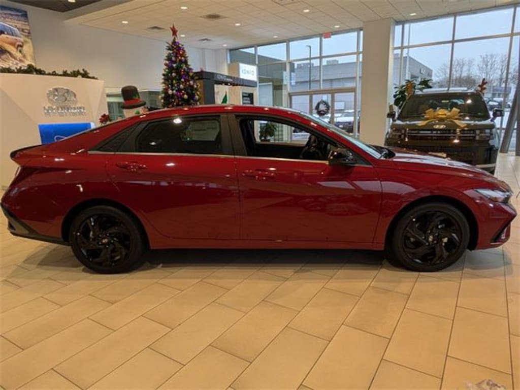 New 2026 Hyundai Elantra SEL Sport Premium Sedan