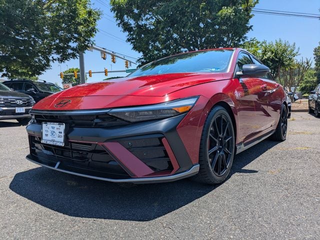 2025 Hyundai Elantra N - Photo 8