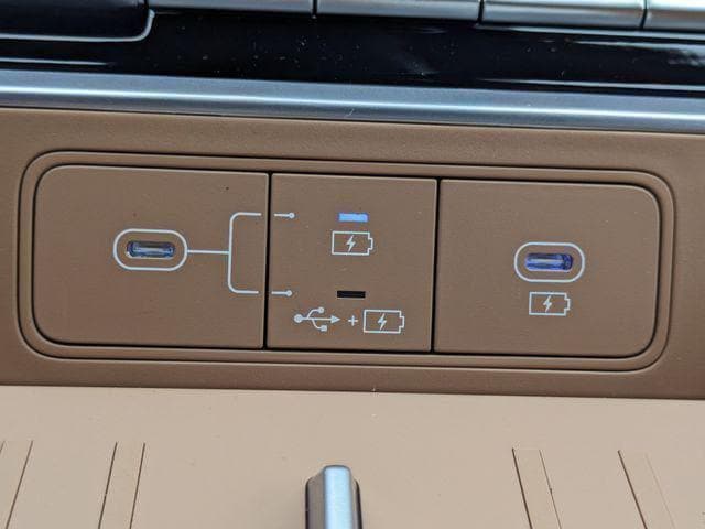 2026 Hyundai Santa Fe Calligraphy - Photo 22