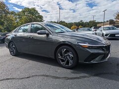 2025 Hyundai Elantra Hybrid Limited Sedan