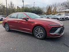 2026 Hyundai Sonata Hybrid Blue Sedan