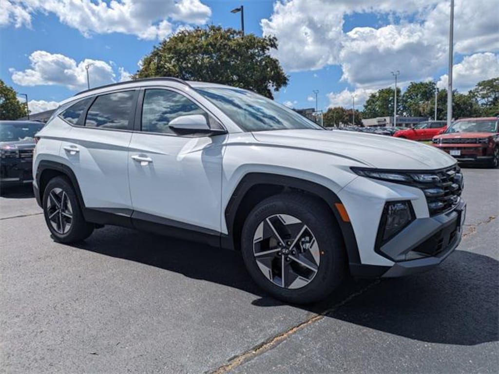 New 2026 Hyundai Tucson SEL FWD SUV
