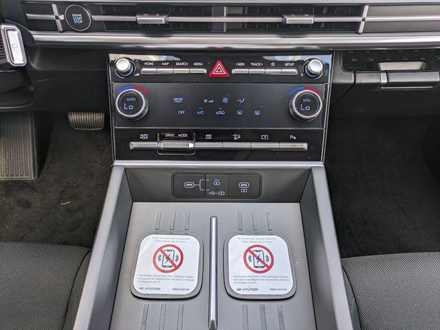 2026 Hyundai Santa Fe SE - Photo 18