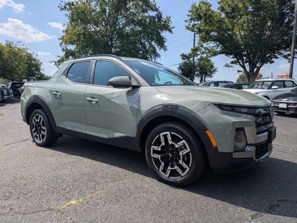 Certified 2025 Hyundai Santa Cruz Limited Truck