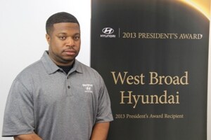 Staff member Anthony Ray from d6578e798b64