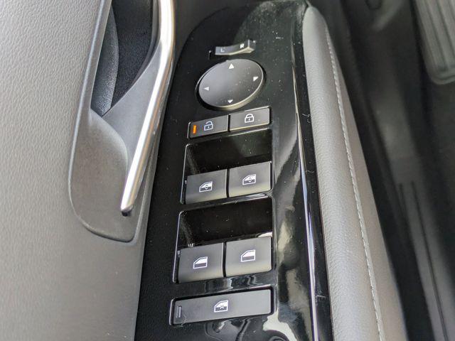 2025 Hyundai Santa Cruz Limited - Photo 25