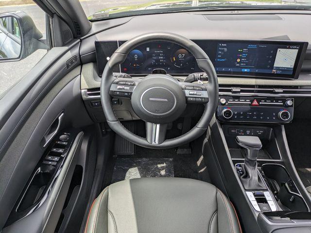 2025 Hyundai Santa Cruz Limited - Photo 16