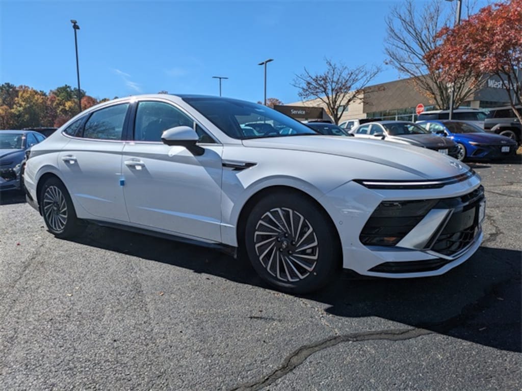 New 2026 Hyundai Sonata Hybrid Limited Sedan