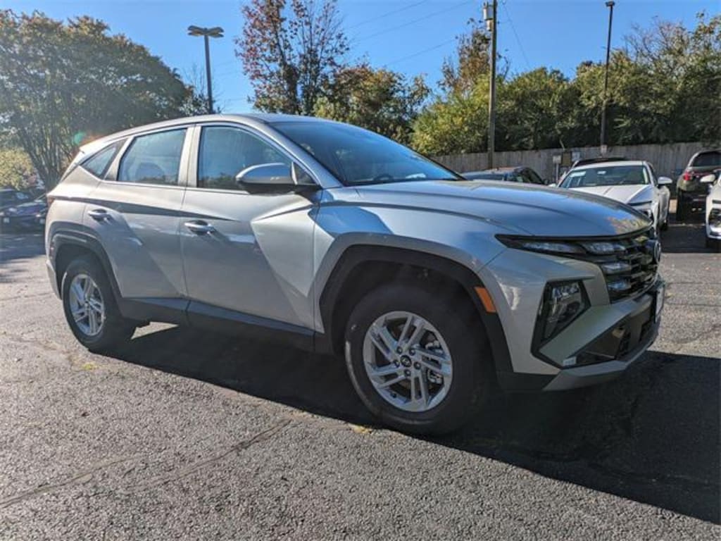 New 2026 Hyundai Tucson SE AWD SUV