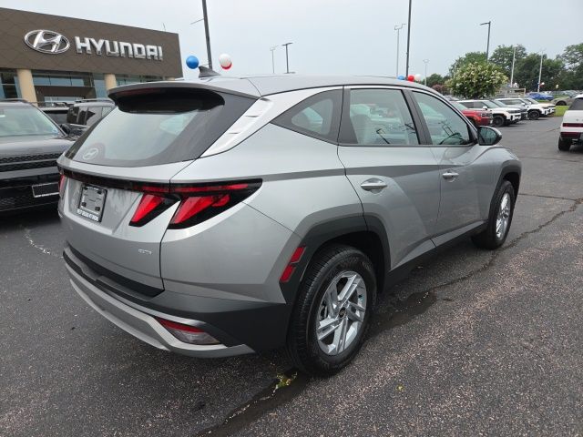 2026 Hyundai Tucson SE - Photo 6