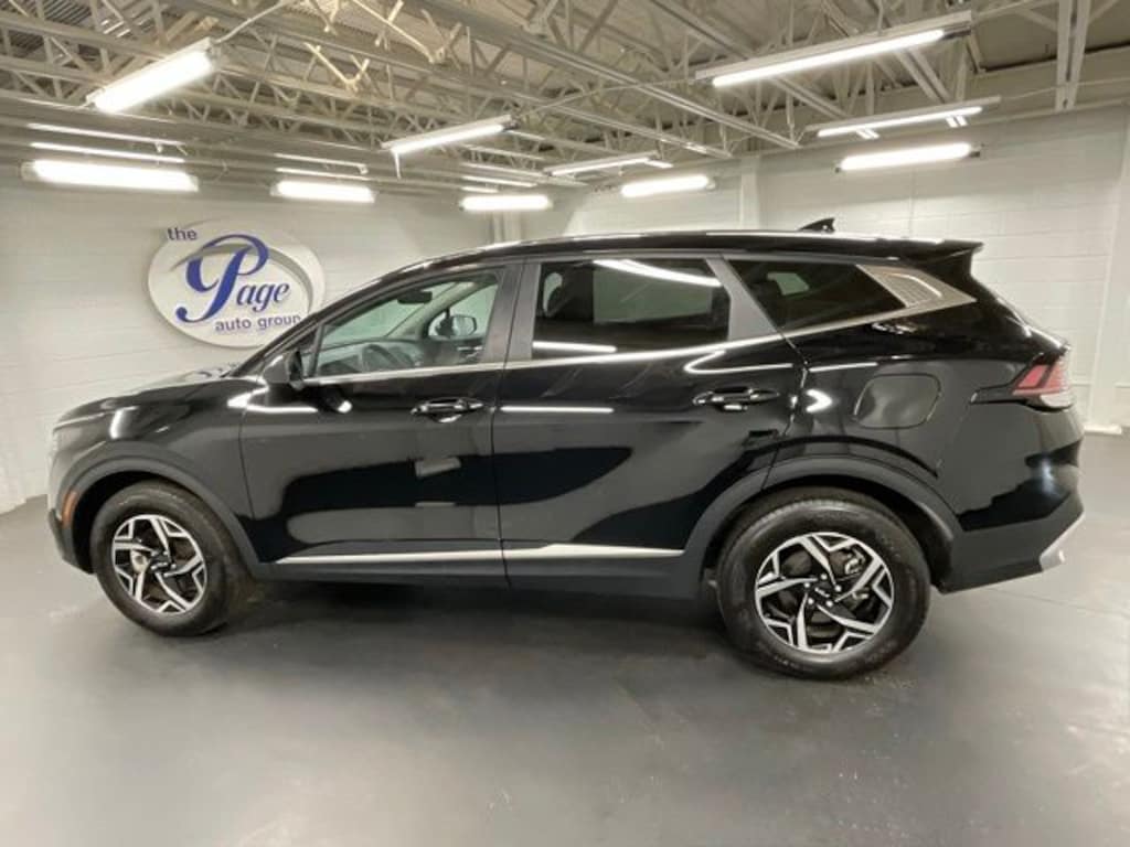 Certified 2025 Kia Sportage LX SUV