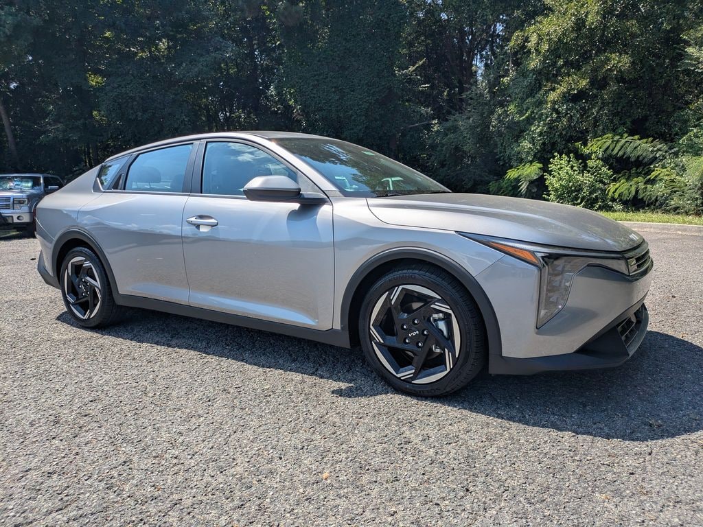 Certified 2025 Kia K4 EX Sedan