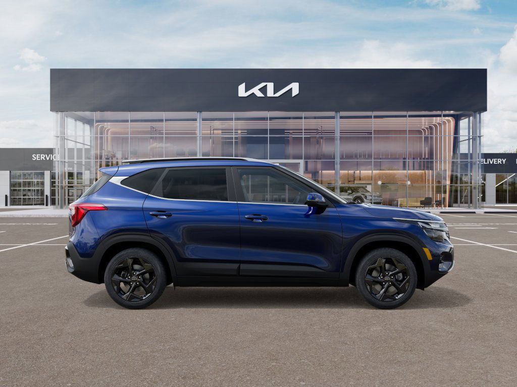 2026 Kia Seltos EX - Photo 7