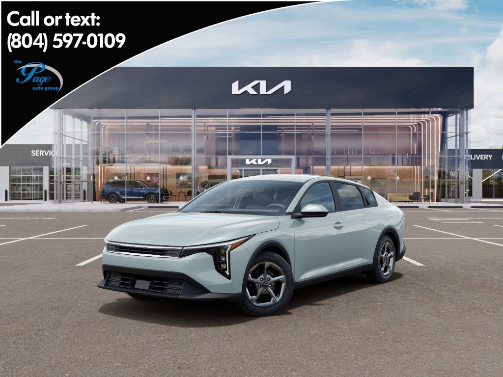 2026 Kia K4 LXS AT's photo