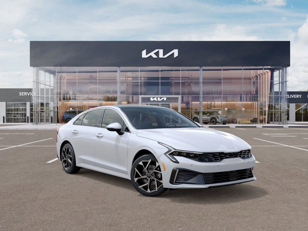 2026 Kia K5 EX - Photo 8