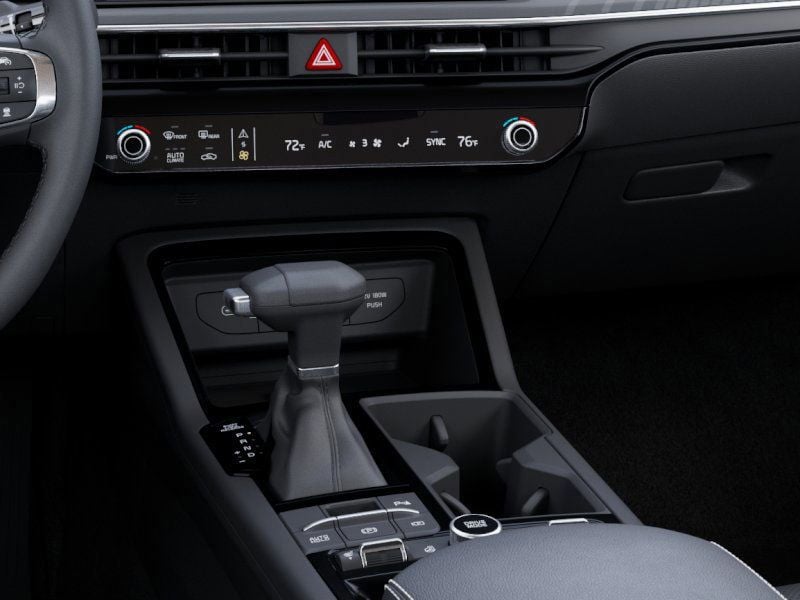 2025 Kia K5 GT-Line - Photo 23