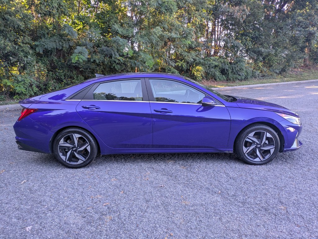 Used 2023 Hyundai Elantra HEV Limited Sedan