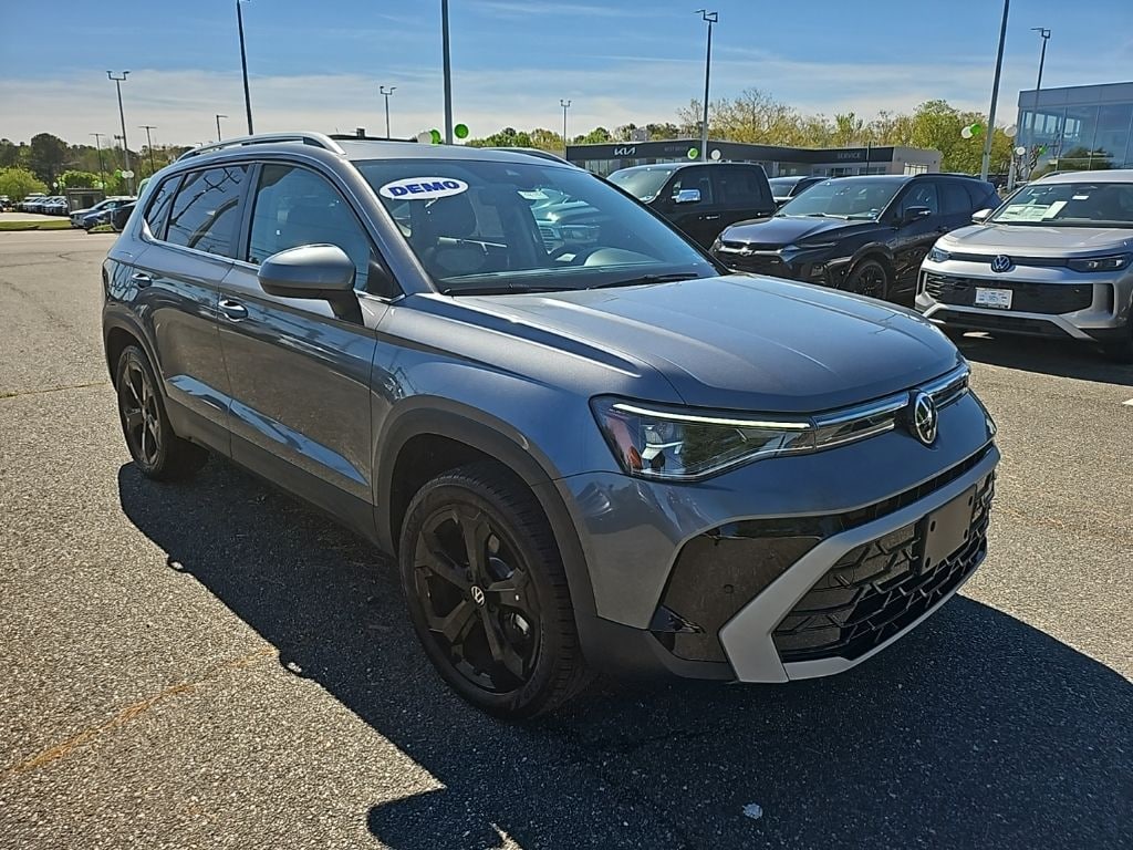 Used 2025 Volkswagen Taos 1.5T SEL SUV
