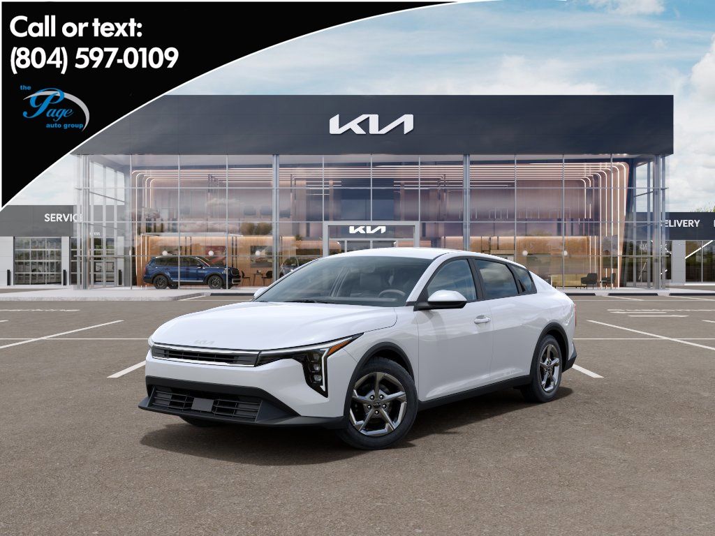 2026 Kia K4 LXS AT's photo
