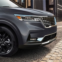 Model Features of the 2022 Kia Carnival at West Broad Kia | Close up on front of Kia Carnival