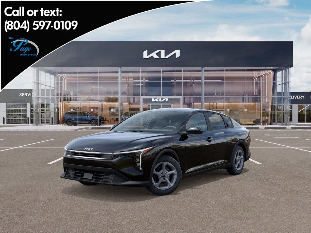 New 2025 Kia K4 LXS Sedan