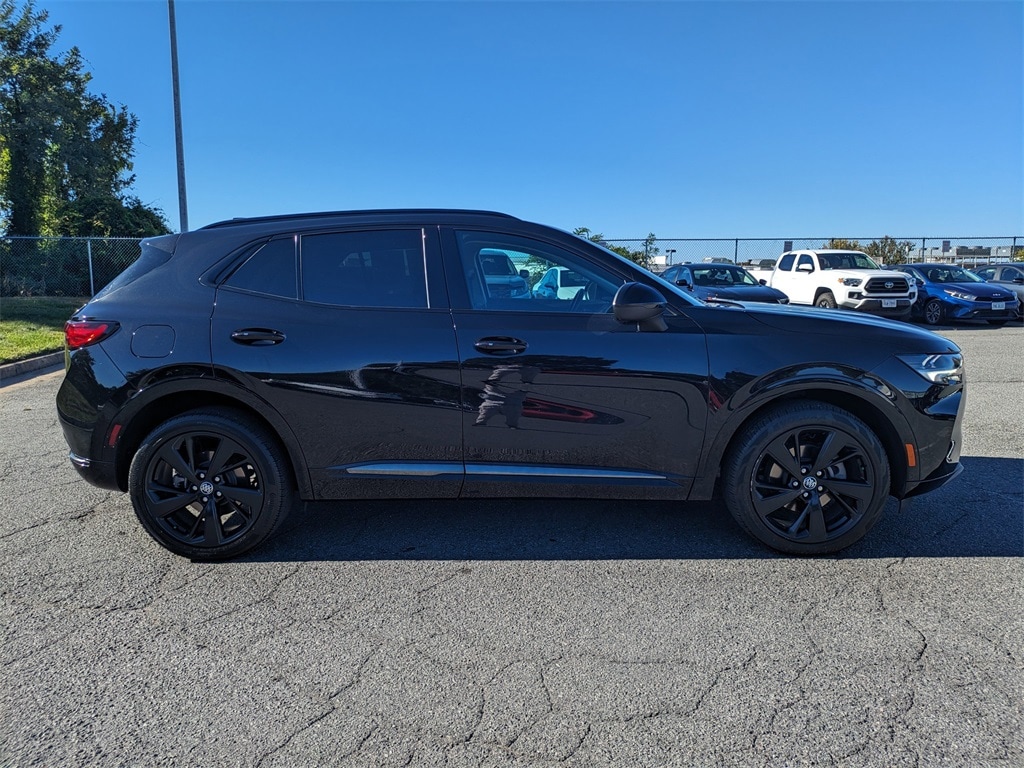 Used 2022 Buick Envision Essence SUV