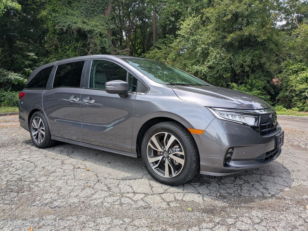 Used 2024 Honda Odyssey Touring Van