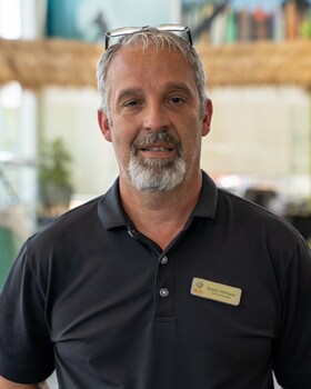 Staff member BOBBY WHITAKER from 48630165621b