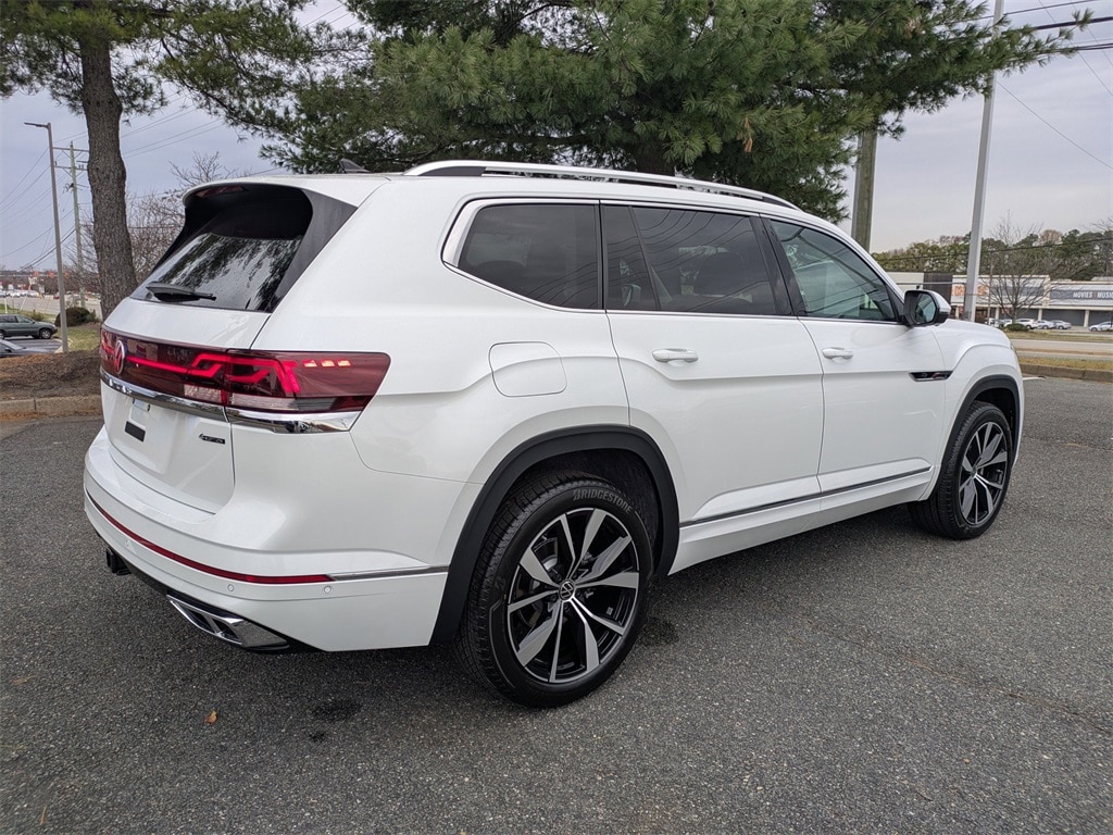 New 2026 Volkswagen Atlas 2.0T SEL Premium R-Line SUV