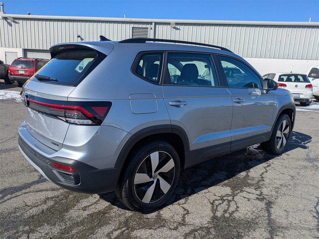 New 2026 Volkswagen Taos 1.5T S SUV