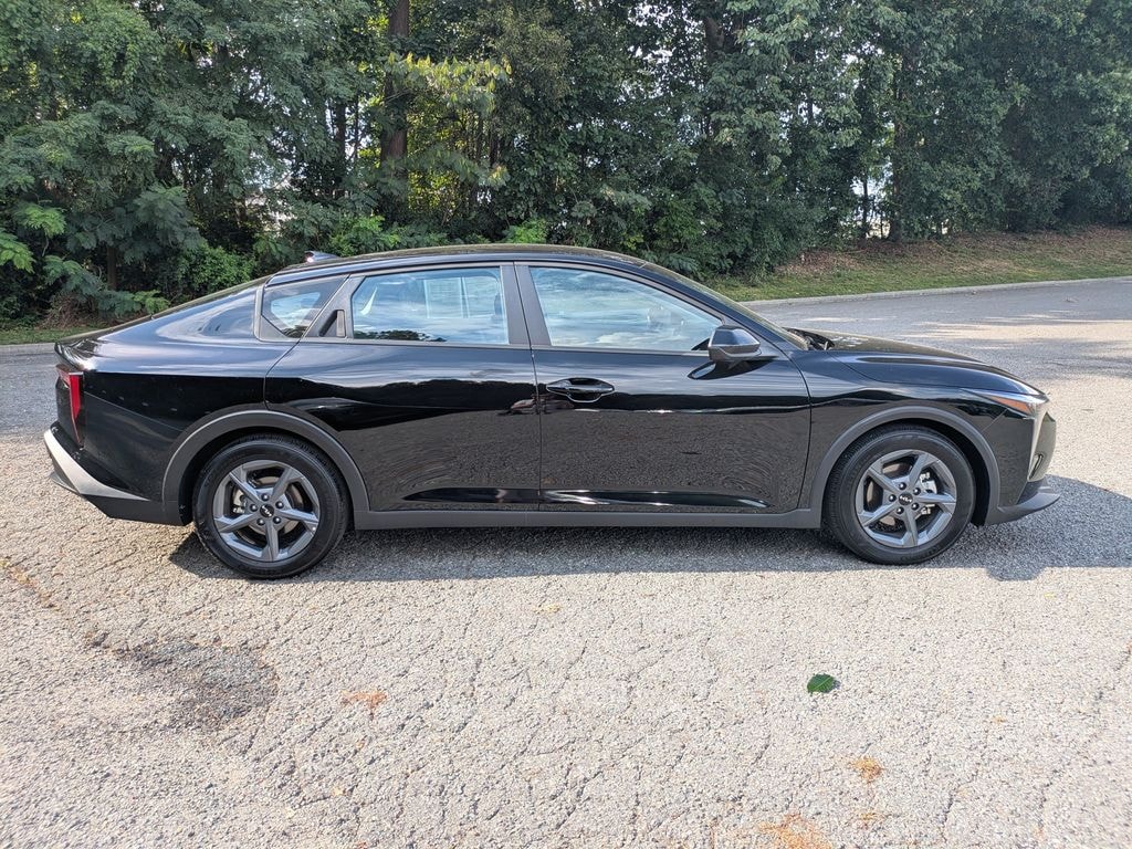 Used 2025 Kia K4 LXS Sedan