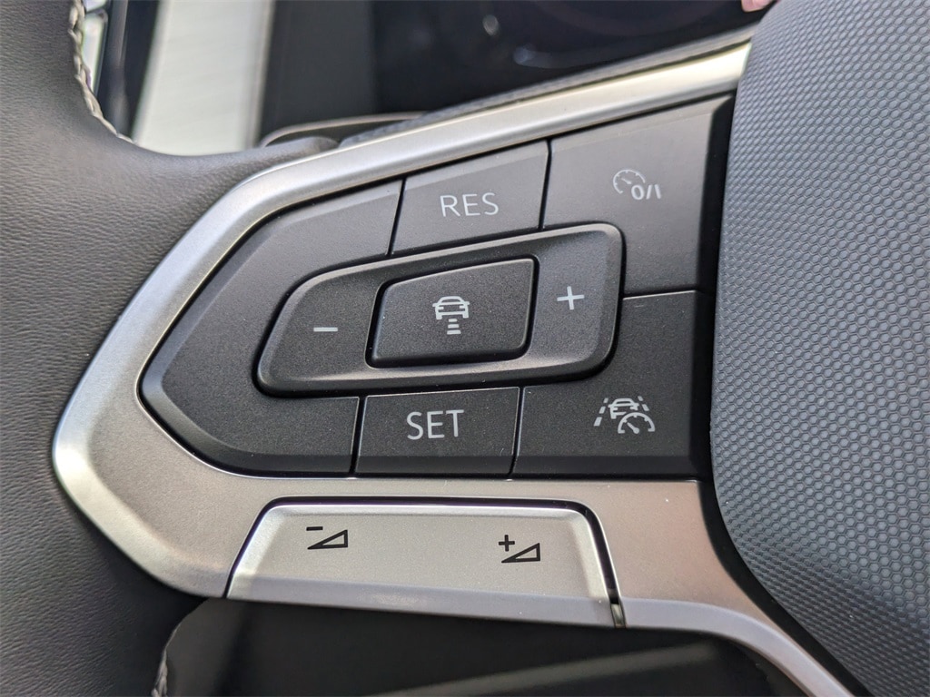 2026 Volkswagen Atlas Cross Sport SE w/Tech - Photo 25