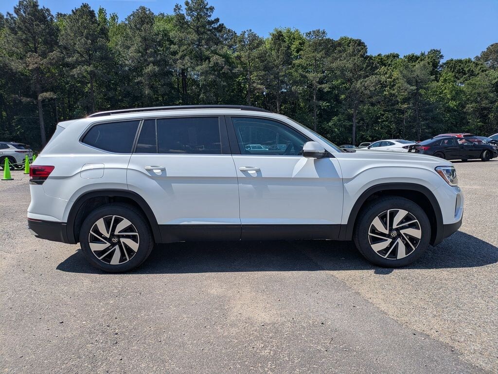 New 2026 Volkswagen Atlas 2.0T SE w/Technology SUV