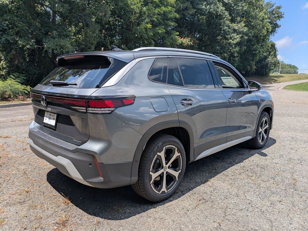New 2026 Volkswagen Tiguan 2.0T SE SUV