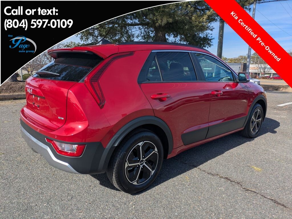 Used 2025 Kia Niro EX SUV