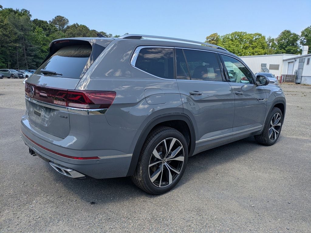 New 2026 Volkswagen Atlas 2.0T SEL Premium R-Line SUV