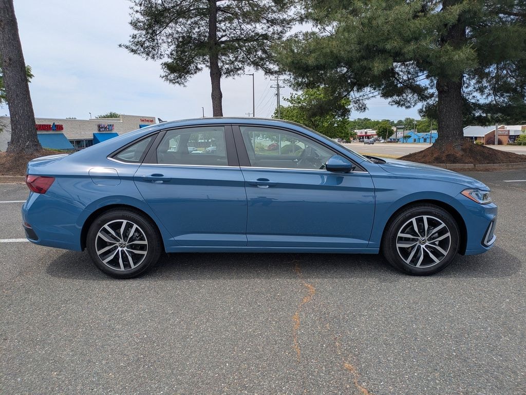 New 2026 Volkswagen Jetta 1.5T SE Sedan