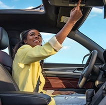 Model Features of the 2021 Volkswagen Atlas Cross Sport at West Broad VW | Driver opens sunroof